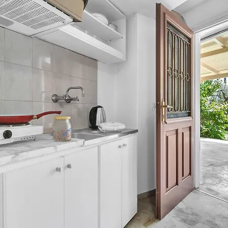 شقة Tasoula With Garden View
